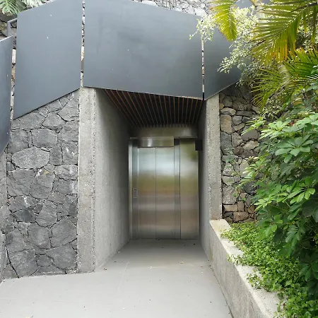 Luxury Smart Los Angeles Villa