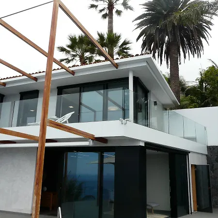 Luxury Smart Los Angeles Villa *